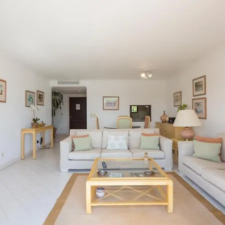 Sleeps 2 Pool Air Con Wifi Кинта-до-Лаго